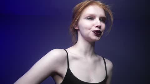 Snapshot of ginger_hugs chatting on 02-04-25, 10:13 im expecting 350 thumbs up on my altar online show from 02-04-25, 10:13