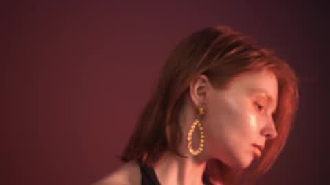 Snapshot of ginger_hugs chatting on 02-23-25, 04:17 im expecting 350 thumbs up on my altar online show from 02-23-25, 04:17