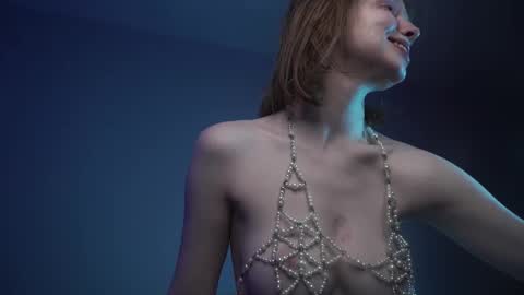 Snapshot of ginger_hugs chatting on 02-24-25, 04:16 im expecting 350 thumbs up on my altar online show from 02-24-25, 04:16