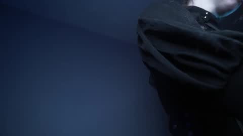 Snapshot of ginger_hugs chatting on 03-03-25, 10:10 im expecting 350 thumbs up on my altar online show from 03-03-25, 10:10