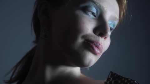 Snapshot of ginger_hugs chatting on 03-04-25, 04:17 im expecting 350 thumbs up on my altar online show from 03-04-25, 04:17