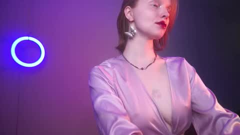 Snapshot of ginger_hugs chatting on 09-13-25, 10:09 im expecting 350 thumbs up on my altar online show from 09-13-25, 10:09