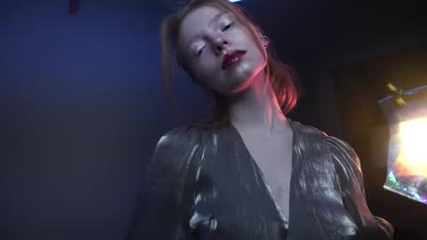 Snapshot of ginger_hugs chatting on 12-01-25, 10:15 im expecting 350 thumbs up on my altar online show from 12-01-25, 10:15