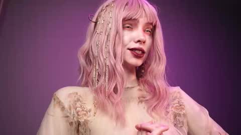        im expecting 350 thumbs up on my altar   online show from 03-09-26, 10:14