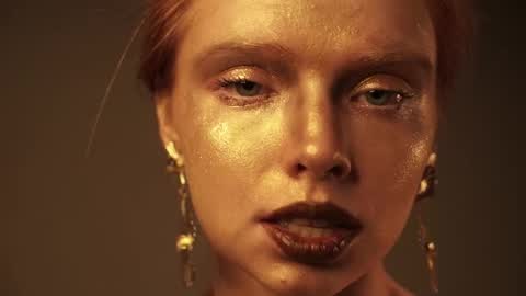        im expecting 350 thumbs up on my altar   online show from 03-23-26, 10:14