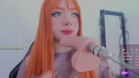 Snapshot of ginger_raize chatting on 04-14-26, 02:06 Kloe online show from 04-14-26, 02:06