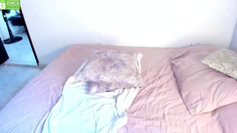 Snapshot of ginger_smil chatting on 01-15-25, 03:29 Diana online show from 01-15-25, 03:29