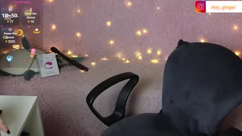 Snapshot of ginger_stay chatting on 01-22-25, 09:35 Ginger online show from 01-22-25, 09:35