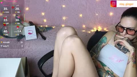 Snapshot of ginger_stay chatting on 02-12-25, 01:30 Ginger online show from 02-12-25, 01:30
