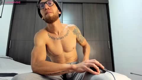 Snapshot of gingerale212 chatting on 02-17-25, 11:42 Ginger online show from 02-17-25, 11:42