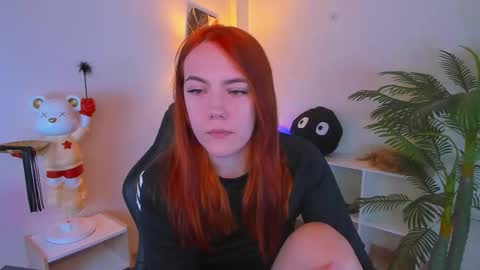 gingerr_pie online show from 10-22-25, 06:51