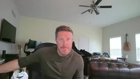 Snapshot of gingerzaddy chatting on 10-15-25, 06:30 gingerzaddy online show from 10-15-25, 06:30