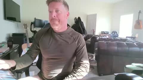 Snapshot of gingerzaddy chatting on 11-28-25, 04:09 gingerzaddy online show from 11-28-25, 04:09