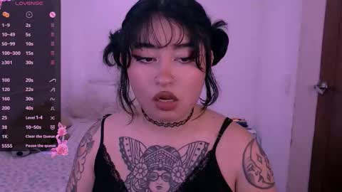 ginmeowuwu online show from 10-15-25, 06:52