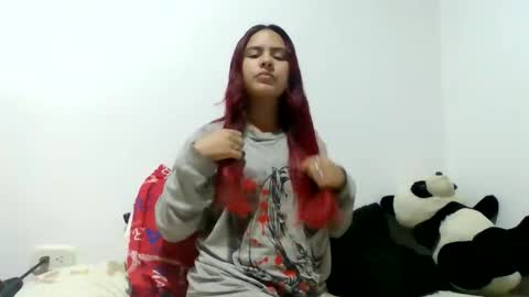 Snapshot of ginniwest chatting on 10-06-25, 06:22 GinniWest online show from 10-06-25, 06:22