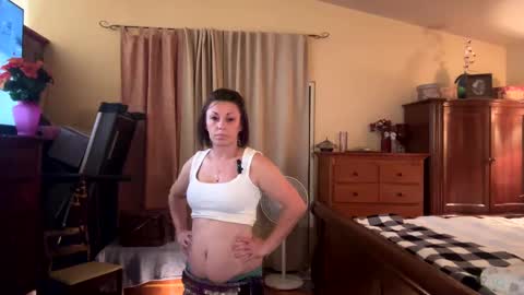 Snapshot of ginny_rose chatting on 01-02-25, 02:00 Ginny Rose online show from 01-02-25, 02:00