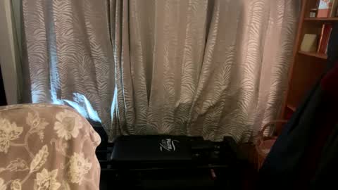 Snapshot of ginny_rose chatting on 02-14-25, 11:10 Ginny Rose online show from 02-14-25, 11:10