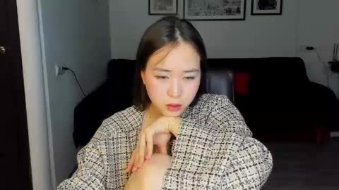 Ginny online show from 02-23-25, 10:42