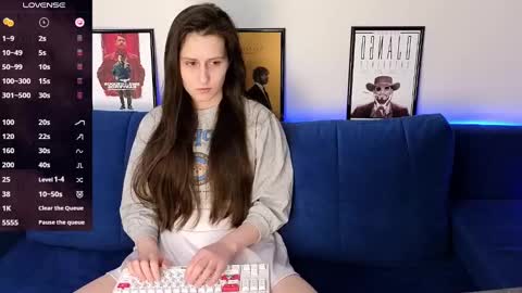 Ginnyg  online show from 01-17-25, 08:11