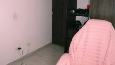 giny_bean online show from 04-10-26, 01:55