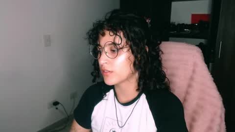 giny_bean online show from 04-13-26, 01:00