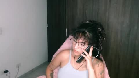 giny_bean online show from 04-15-26, 01:23