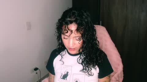 Snapshot of giny_bean chatting on 05-02-26, 03:33 giny_bean online show from 05-02-26, 03:33