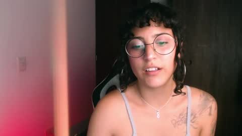 Snapshot of giny_bean chatting on 05-31-26, 03:15 giny_bean online show from 05-31-26, 03:15