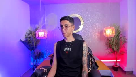 Snapshot of gio_carangi chatting on 04-29-26, 02:59 Gio Carangi online show from 04-29-26, 02:59