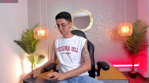 Snapshot of gio_carangi chatting on 05-20-26, 04:51 Gio Carangi online show from 05-20-26, 04:51