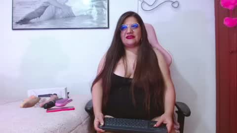 giorgina_montiere online show from 05-08-26, 11:43
