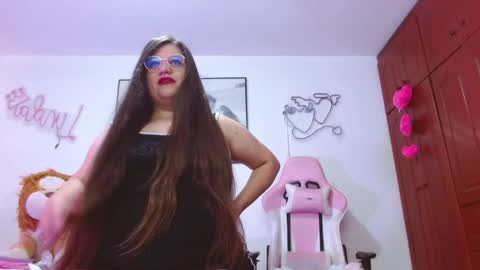 giorgina_montiere online show from 06-05-26, 03:29