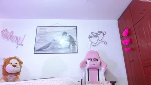 giorgina_montiere online show from 06-11-26, 02:26