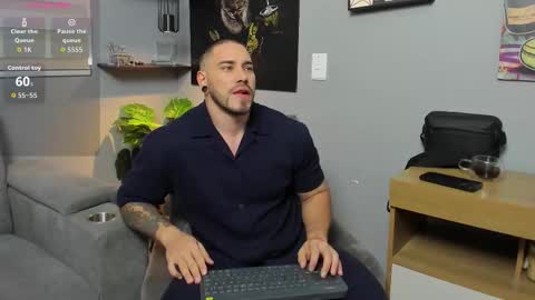 Giorgio leone online show from 10-19-25, 07:36