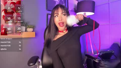 Snapshot of giovanna_oliveira chatting on 02-12-25, 09:52 Giovanna online show from 02-12-25, 09:52