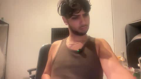 Snapshot of gipsyboysteve chatting on 10-26-25, 05:13 gipsyboysteve online show from 10-26-25, 05:13