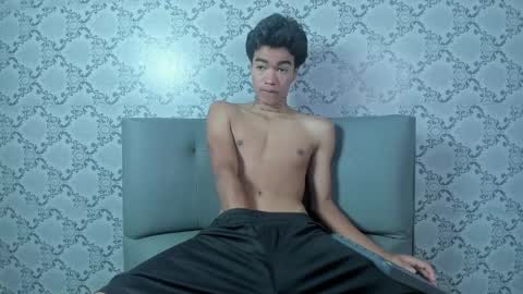 Giraldo  online show from 12-23-24, 12:52