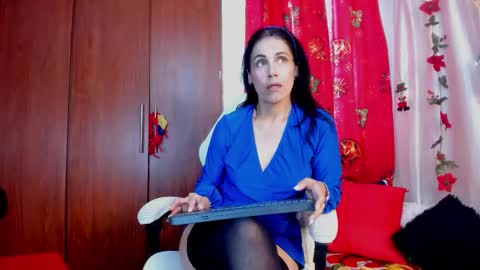 Snapshot of girasol_walton chatting on 01-08-26, 02:08 Girasol Walton online show from 01-08-26, 02:08