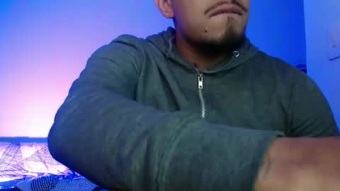 Snapshot of girge23 chatting on 02-21-26, 04:57 piggy boy online show from 02-21-26, 04:57