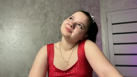 girl_cute07 online show from 07-01-26, 07:46