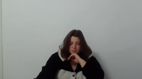 girl_leya online show from 10-09-25, 08:51