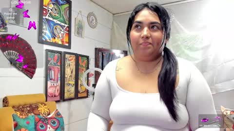 girl_luna_ online show from 09-24-25, 07:50