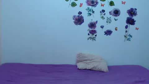 Isabella online show from 06-11-26, 11:14
