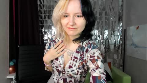 girl_next_doorr online show from 01-25-25, 03:20