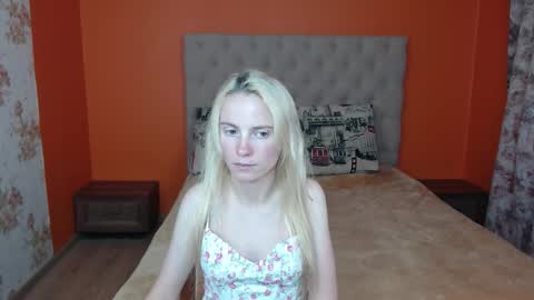 Katia online show from 12-02-25, 01:28