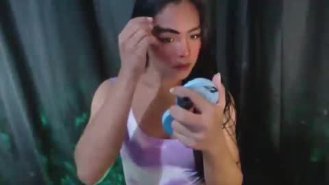 queen ronna online show from 01-08-25, 04:34