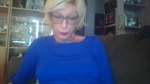Girlinrock online show from 06-04-26, 01:00