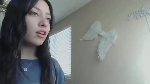 Snapshot of girlnextdoor702 chatting on 06-01-26, 02:52 Jasmine online show from 06-01-26, 02:52