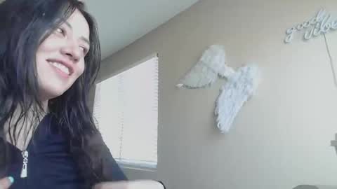 Snapshot of girlnextdoor702 chatting on 06-06-26, 03:39 Jasmine online show from 06-06-26, 03:39