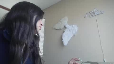 Snapshot of girlnextdoor702 chatting on 06-10-26, 06:07 Jasmine online show from 06-10-26, 06:07